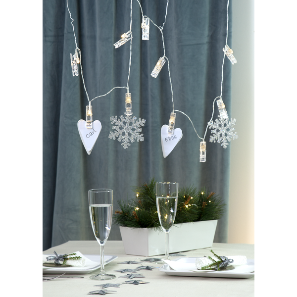 String lights with clothes pegs - 2