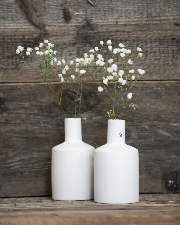 Straight white vase - 7x13 cm - 3