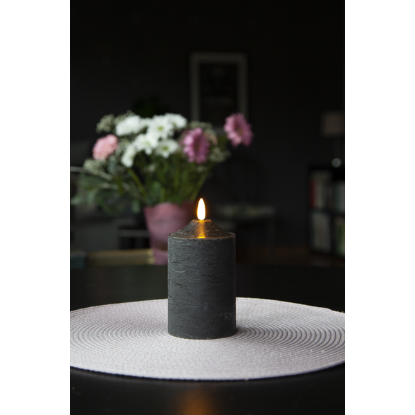 Block candle - Battery light - Wax candle - LED - Black - 15 cm - 2