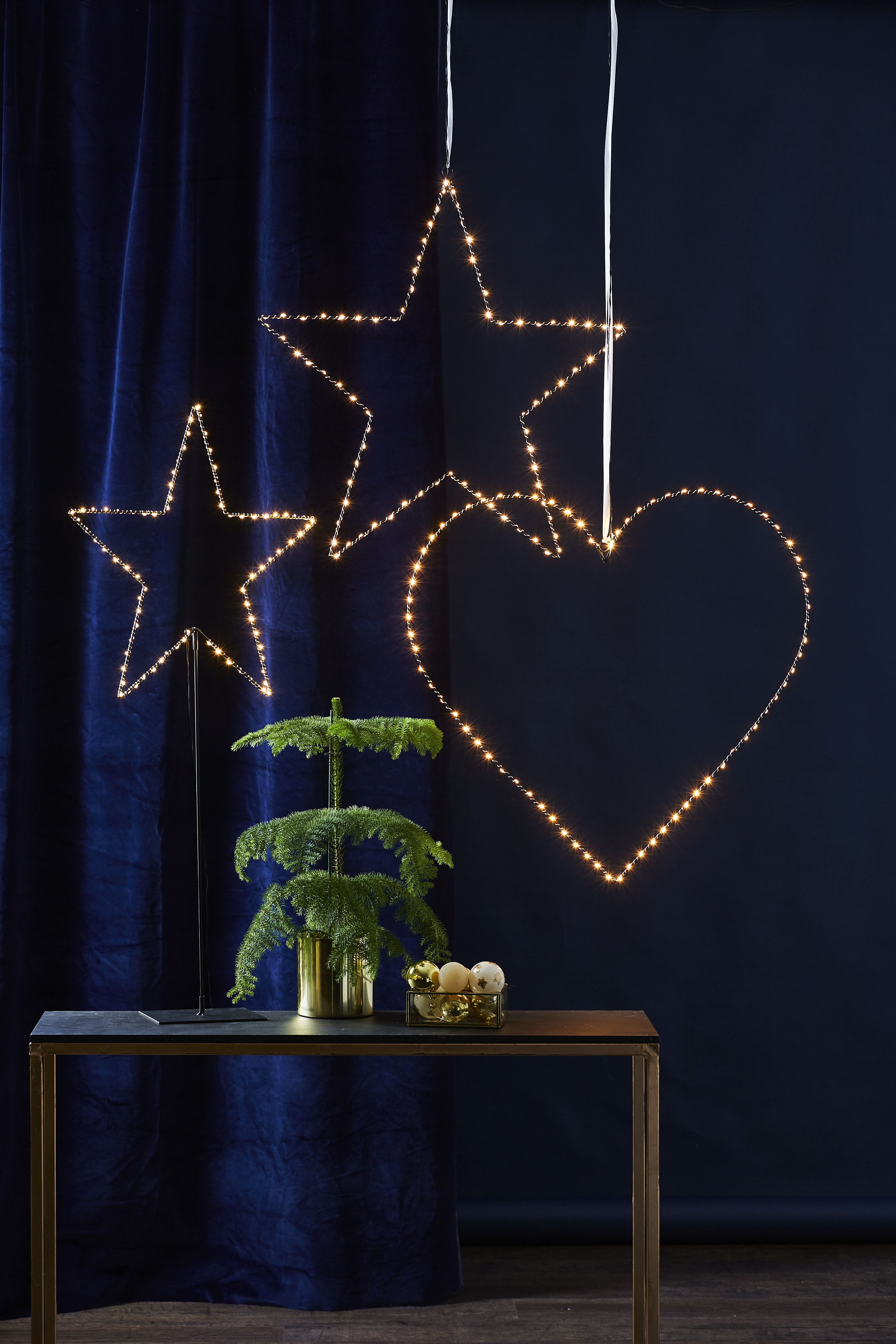 Hanging heart with lighting - 2