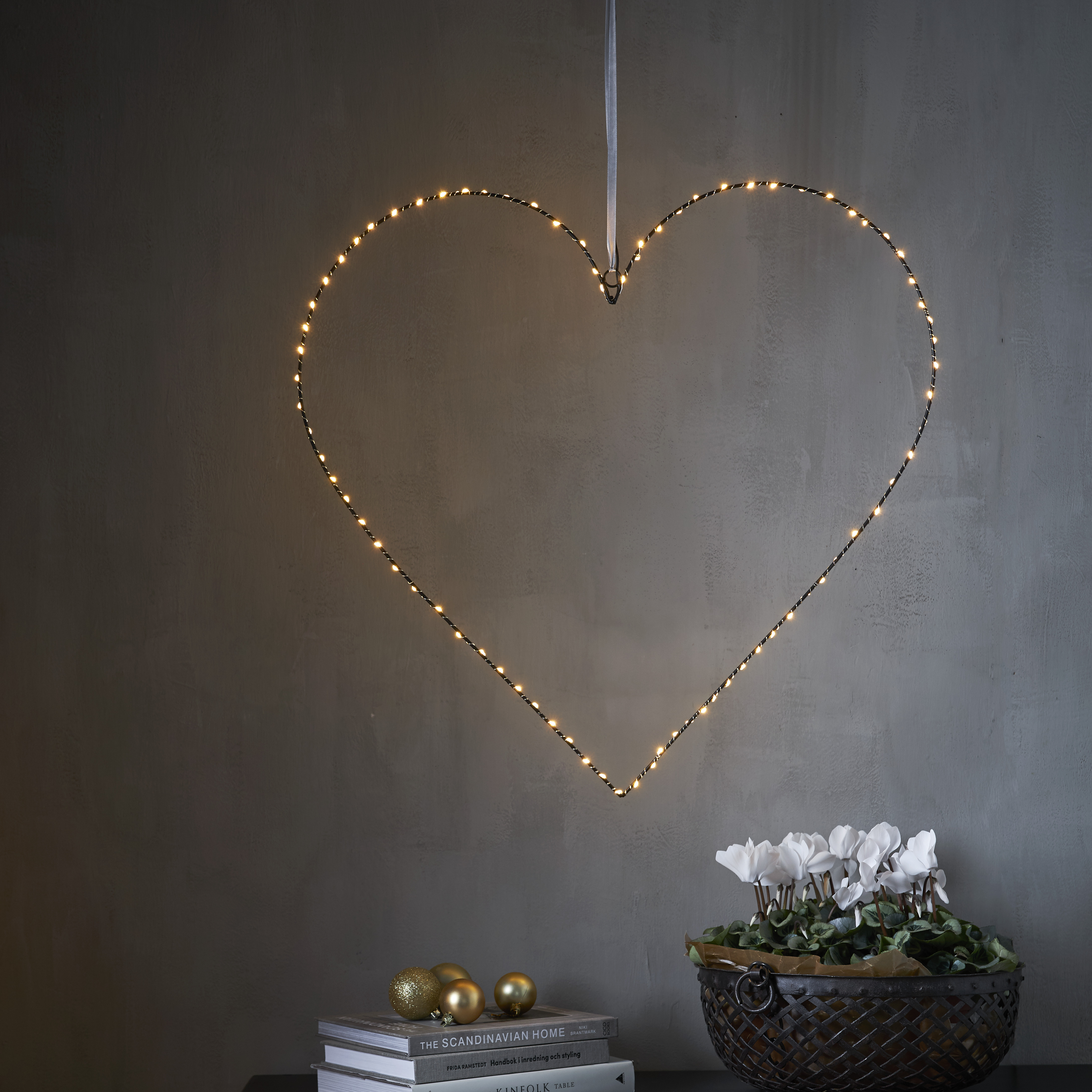 Hanging heart with lighting - 3