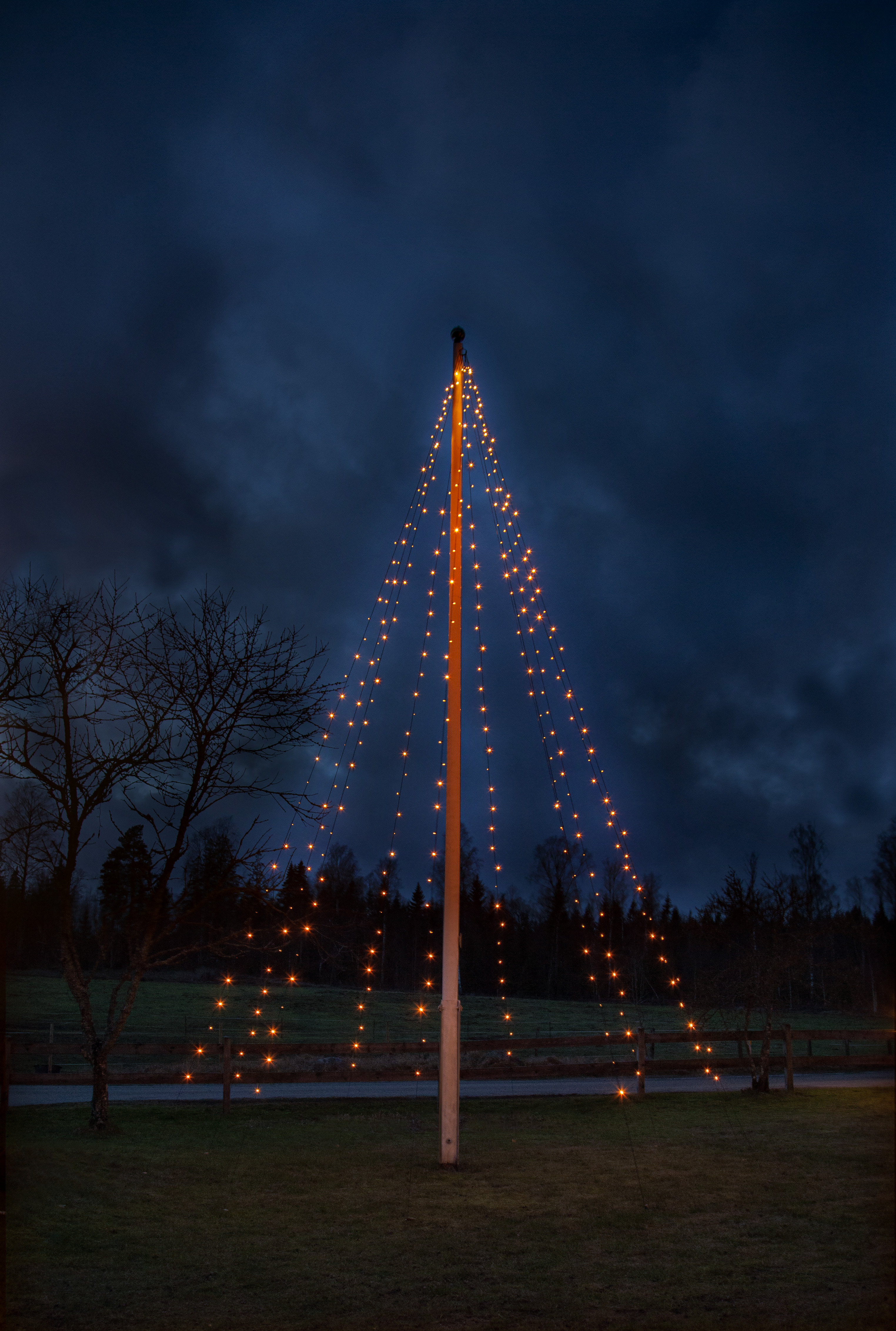Flagpole lighting Golden Warm White - 2