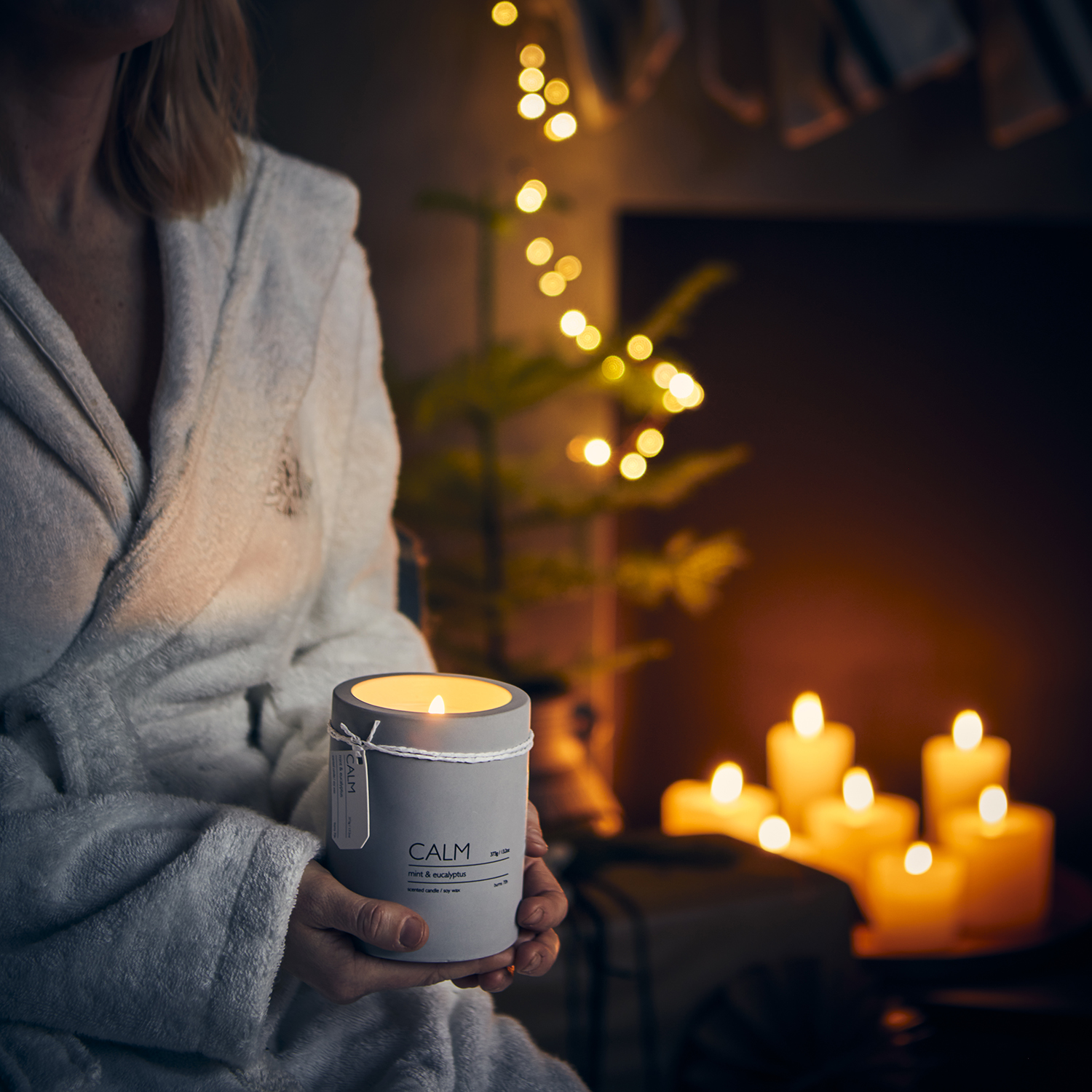 Scented candle - Concrete - Lemongrass & Cardamom - 3