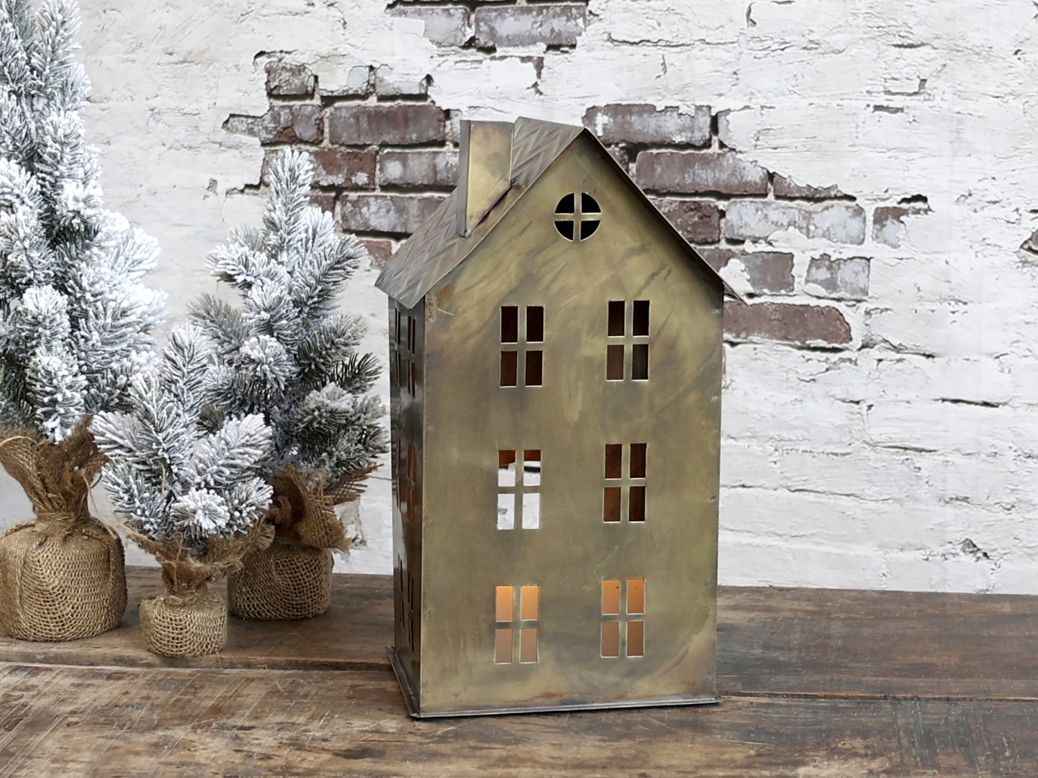 Huslykta - Hus - Lykta - 34,5 cm - 2