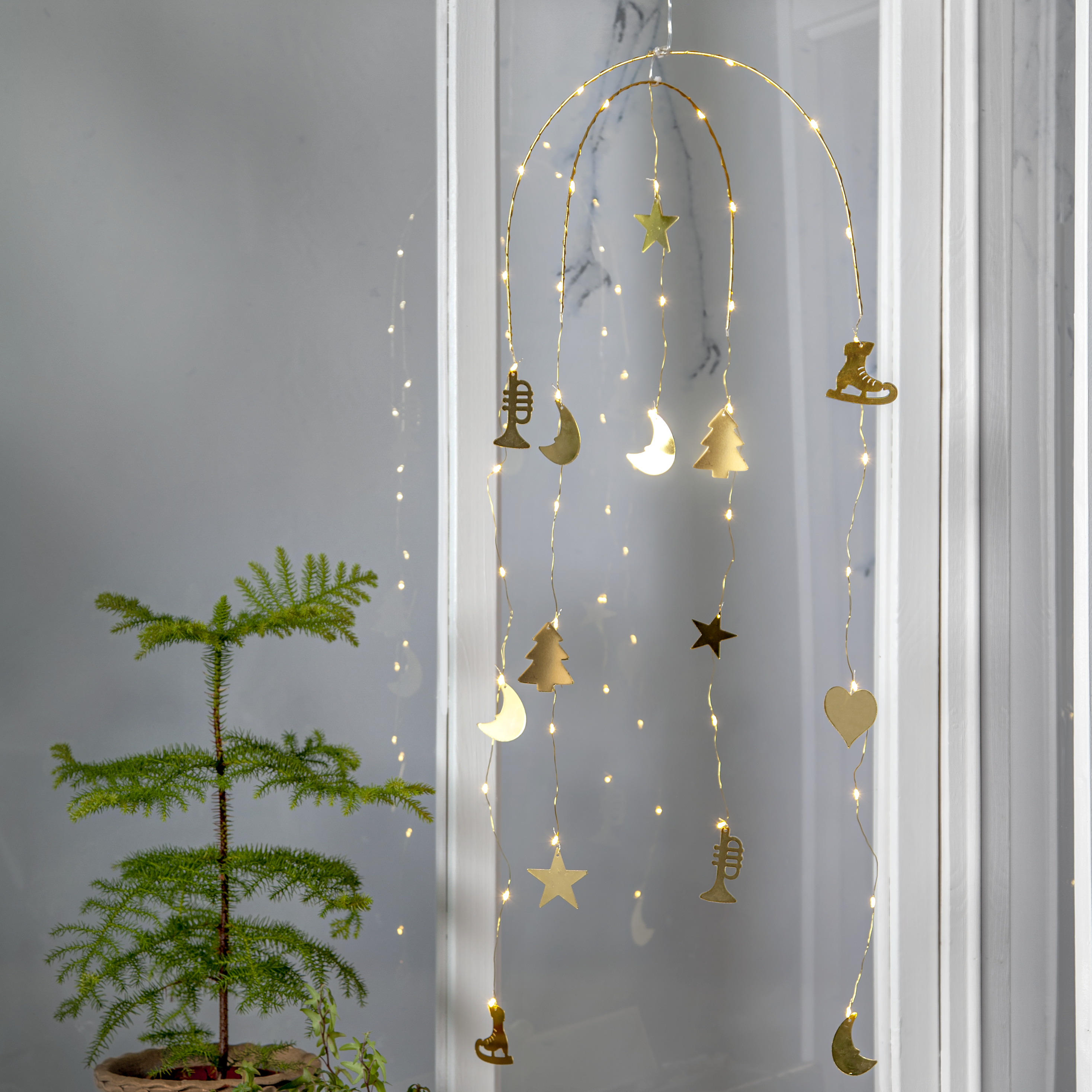 Mobil - Ornament - Belysning - 32x90x27 cm - 3
