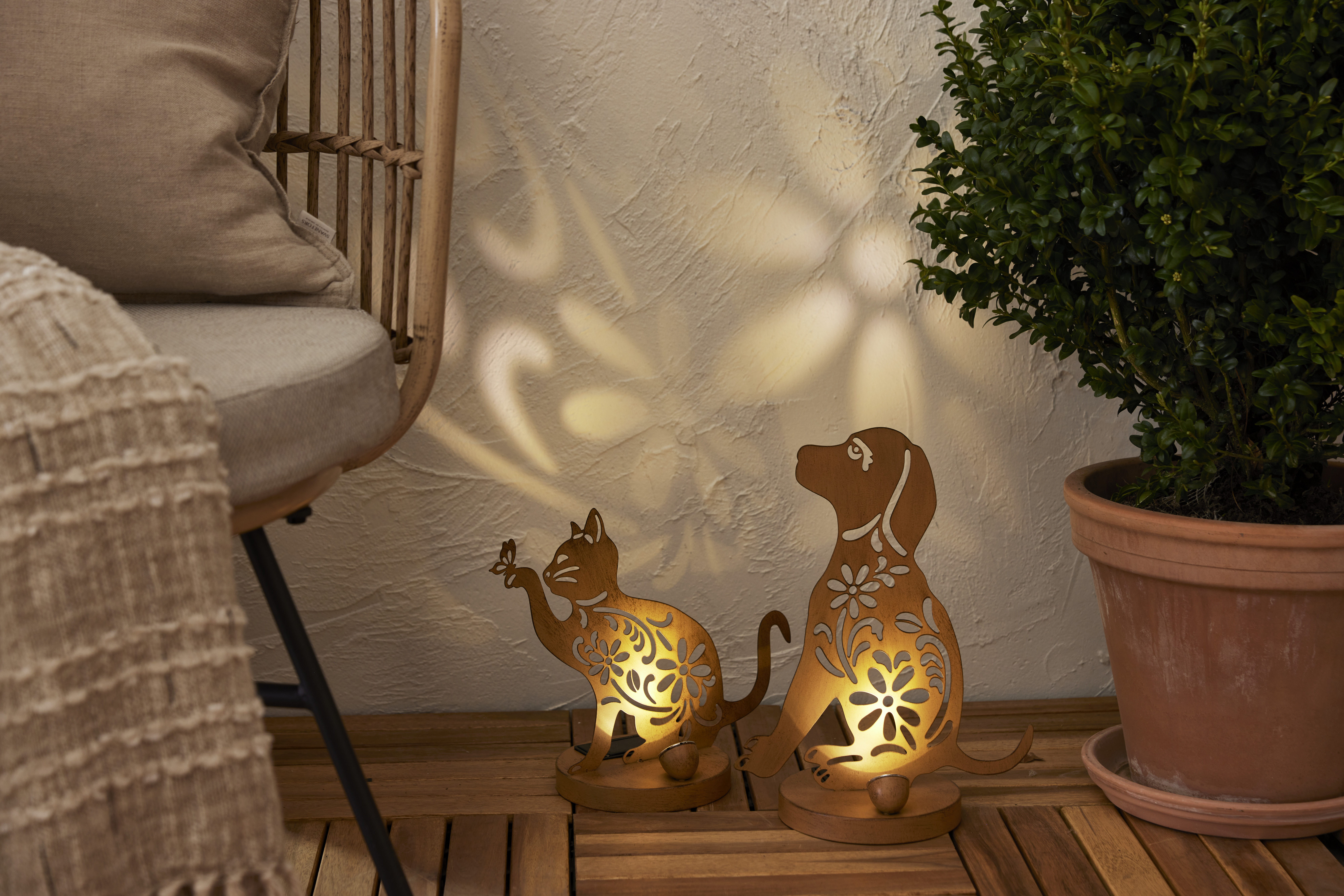 Solar cell decoration - Solar cell lighting - Dog - 33x25x15 cm - 3