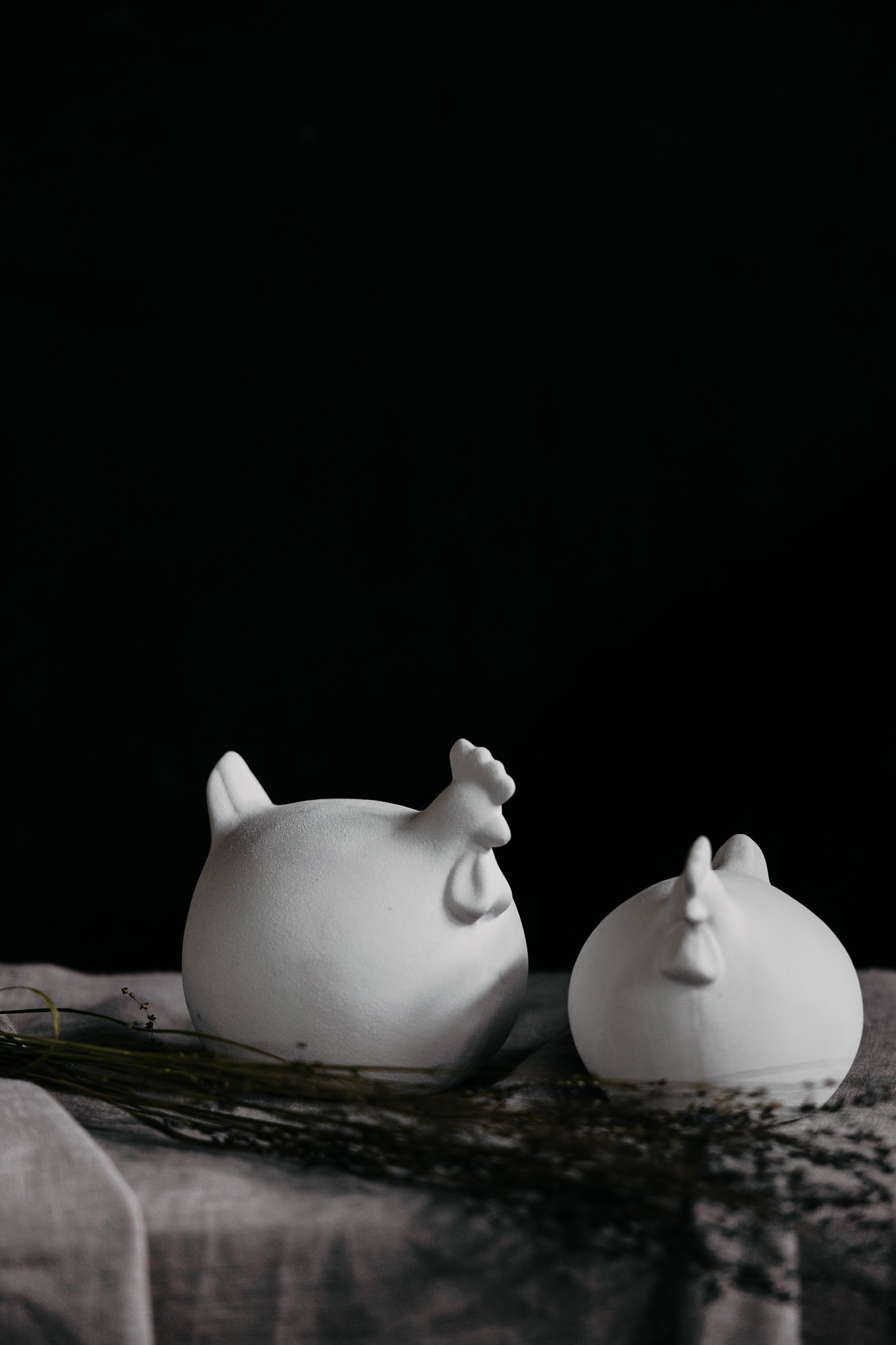 Ruth - Hen - White Decoration - Large - 2