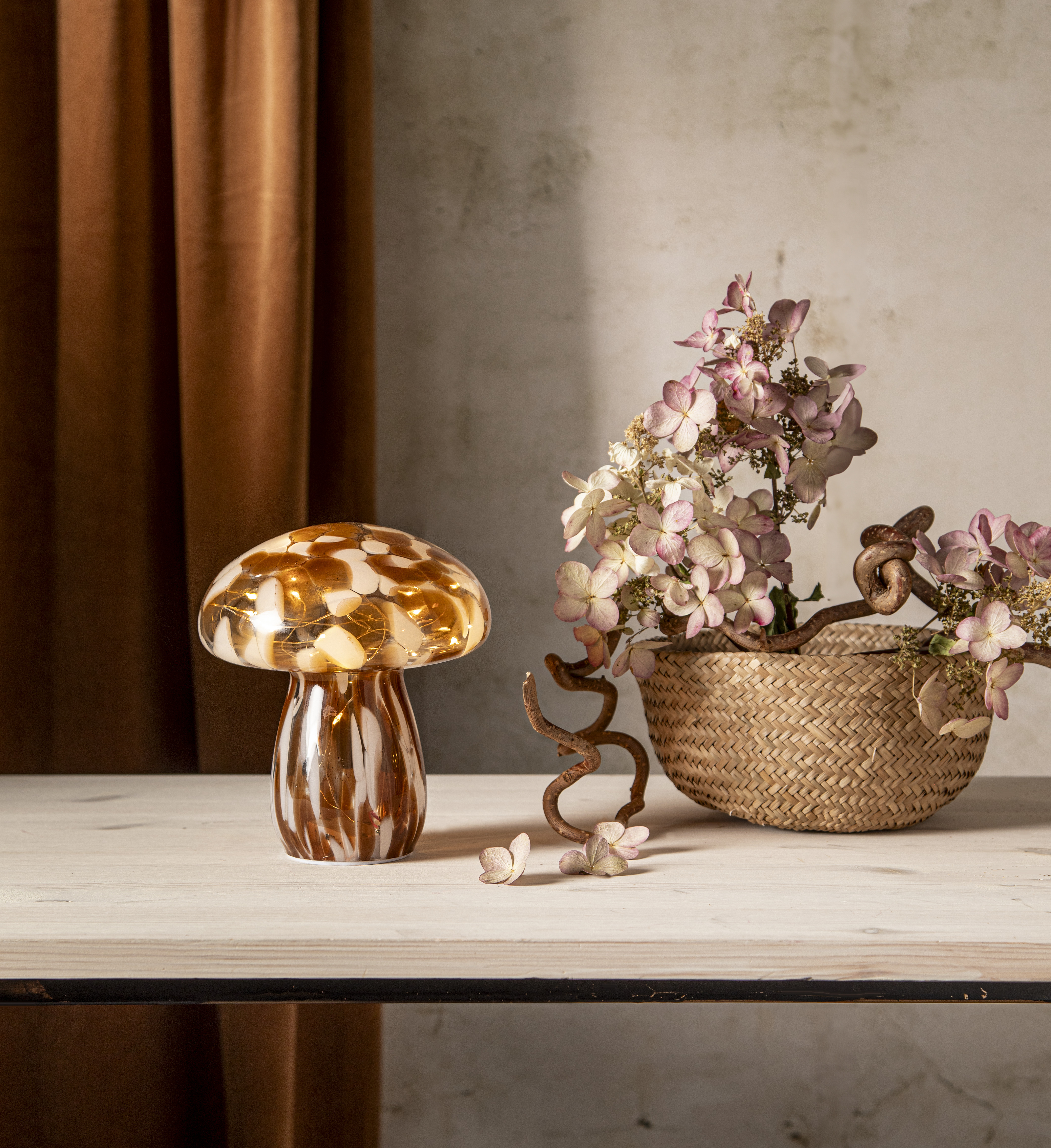 Table lamp - Mushroom - Glass - Battery operated - Timer - Ø15x17 cm - 2