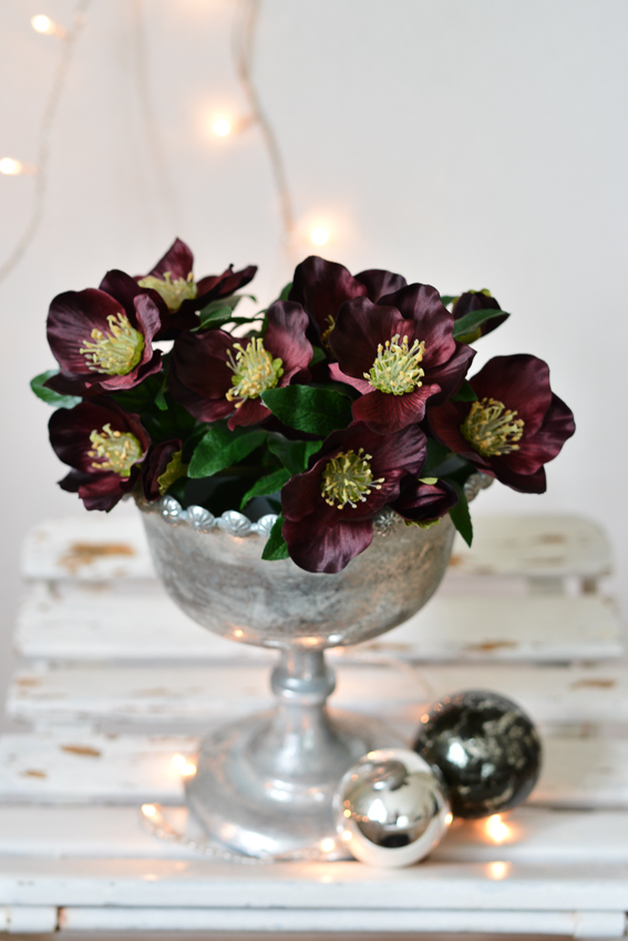 Christmas rose bouquet - Silk flowers - Artificial plants - Bordeaux