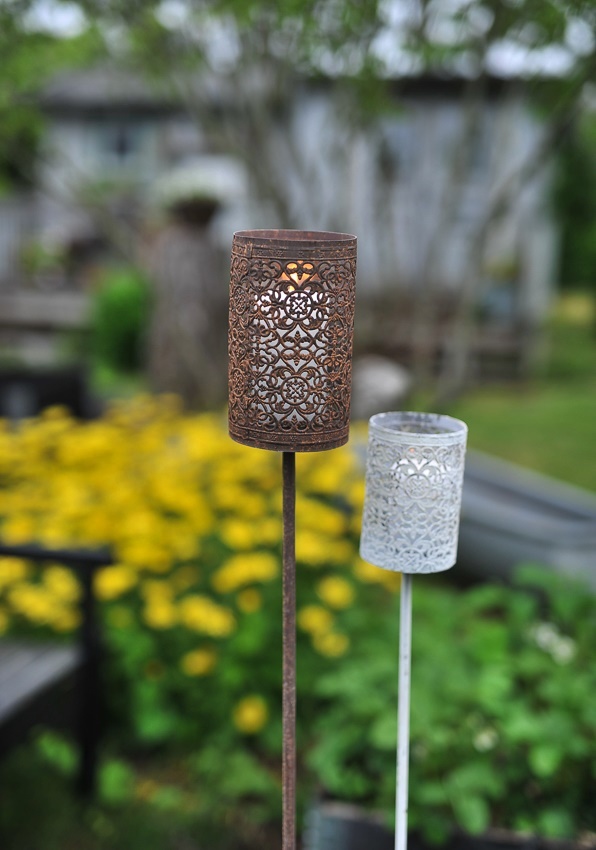 Lantern on pole - Rust - 116 cm - 2