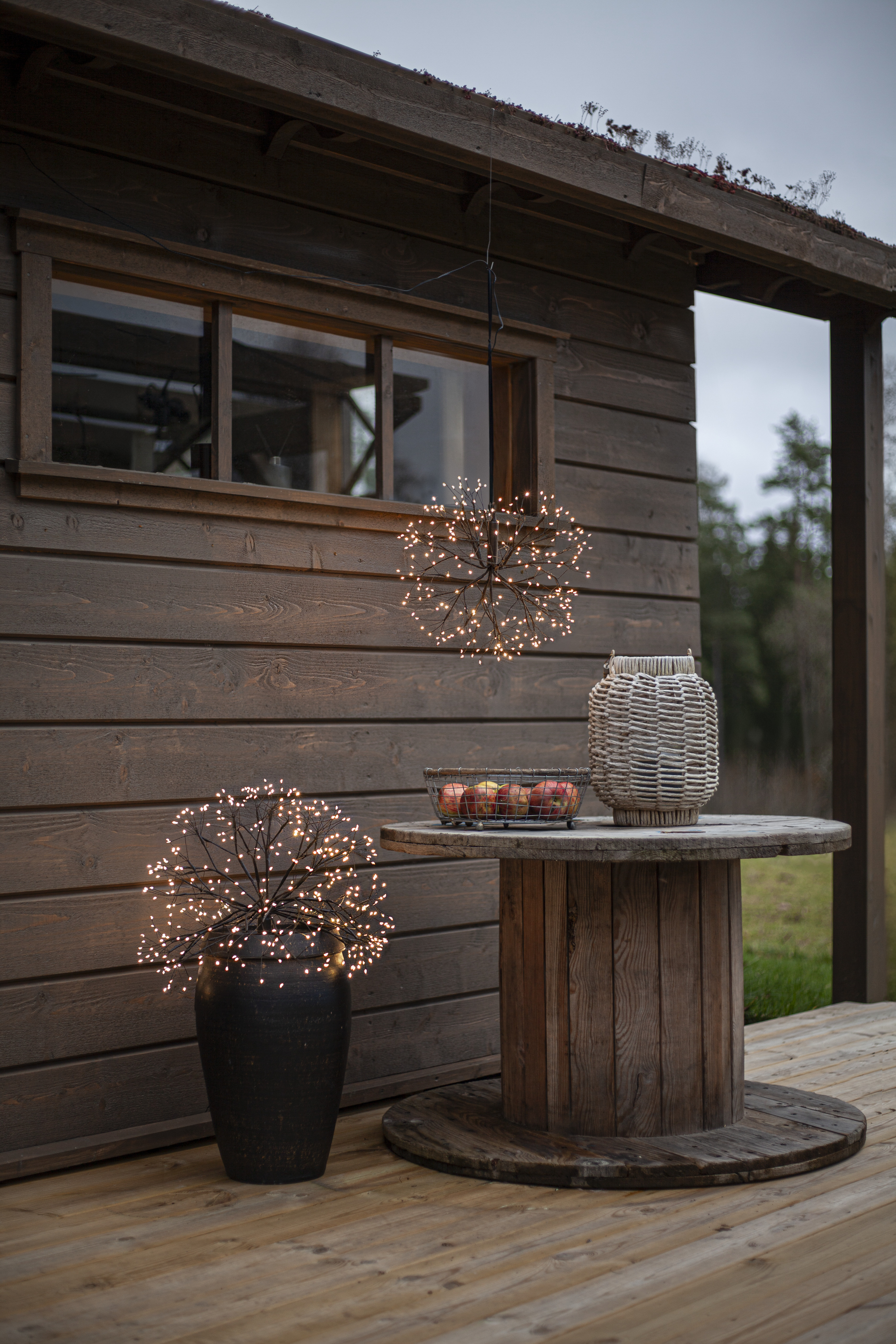 Ljushänge - Ljusboll - Hängande dekoration - 288 LED-lampor - 40x40 cm - 2