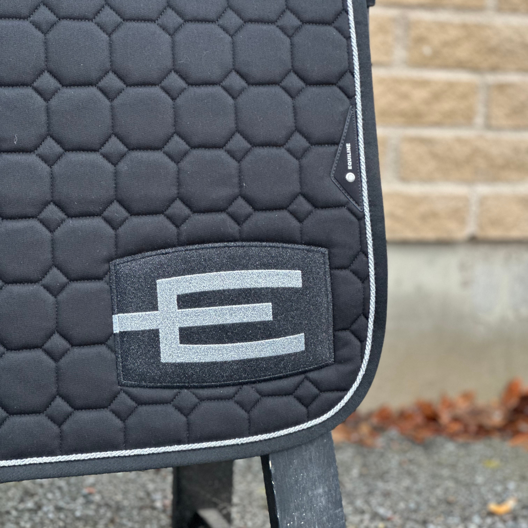 EQUILINE HOPPSCHABRAK MED E-LOGGA E22 GL.BLACK-GL.SILVER P356 - 2