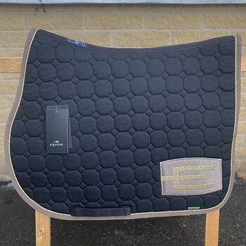 EQUILINE HOPPSCHABRAK CAPPUCCINO/GULD  E-LOGGA, KANTBAND + 1 PASSPOAL