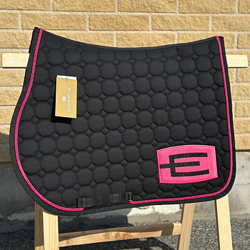 EQUILINE HOPPSCHABRAK MED E-LOGGA BLACK E43 PINK GL./FUCSIA