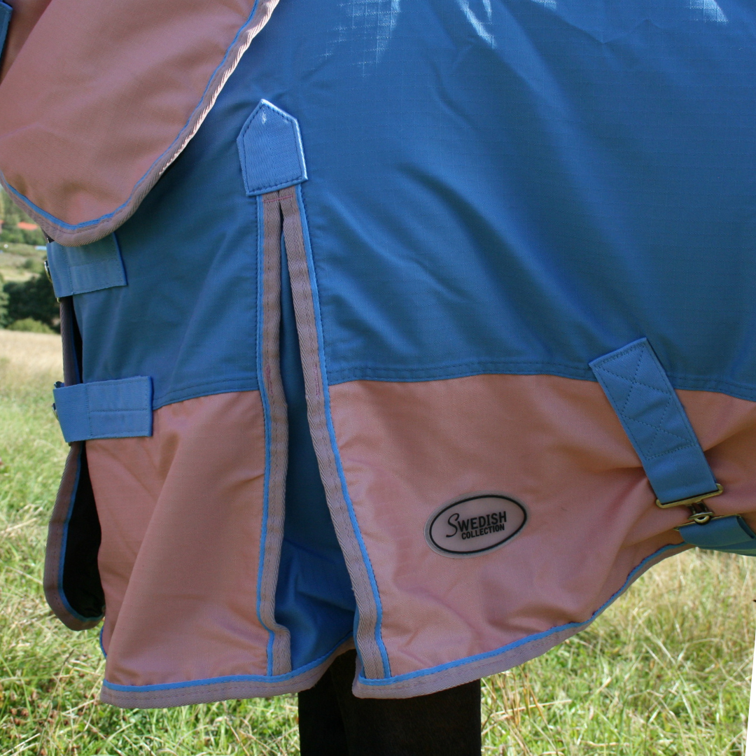 SWEDISH COLLECTION (LIPPO) 100GR PONY BLANKET 600D WITH REMOVABLE NECK - 3