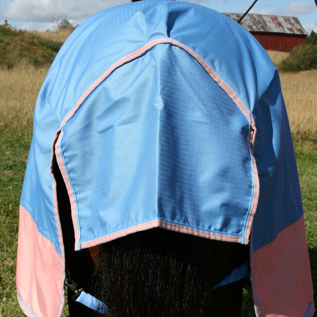 SWEDISH COLLECTION (LIPPO) 100GR PONY BLANKET 600D WITH REMOVABLE NECK - 4