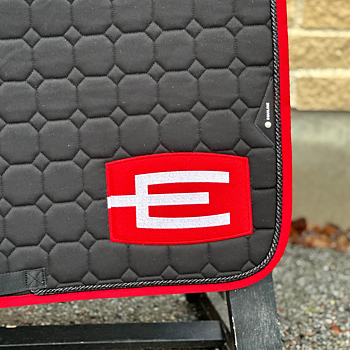 EQUILINE HOPPSCHABRAK MED E-LOGGA E01 RED-WHITE K6+P112