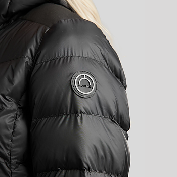 MONTAR MOATHENA REFINED SHORT JACKET - BLACK