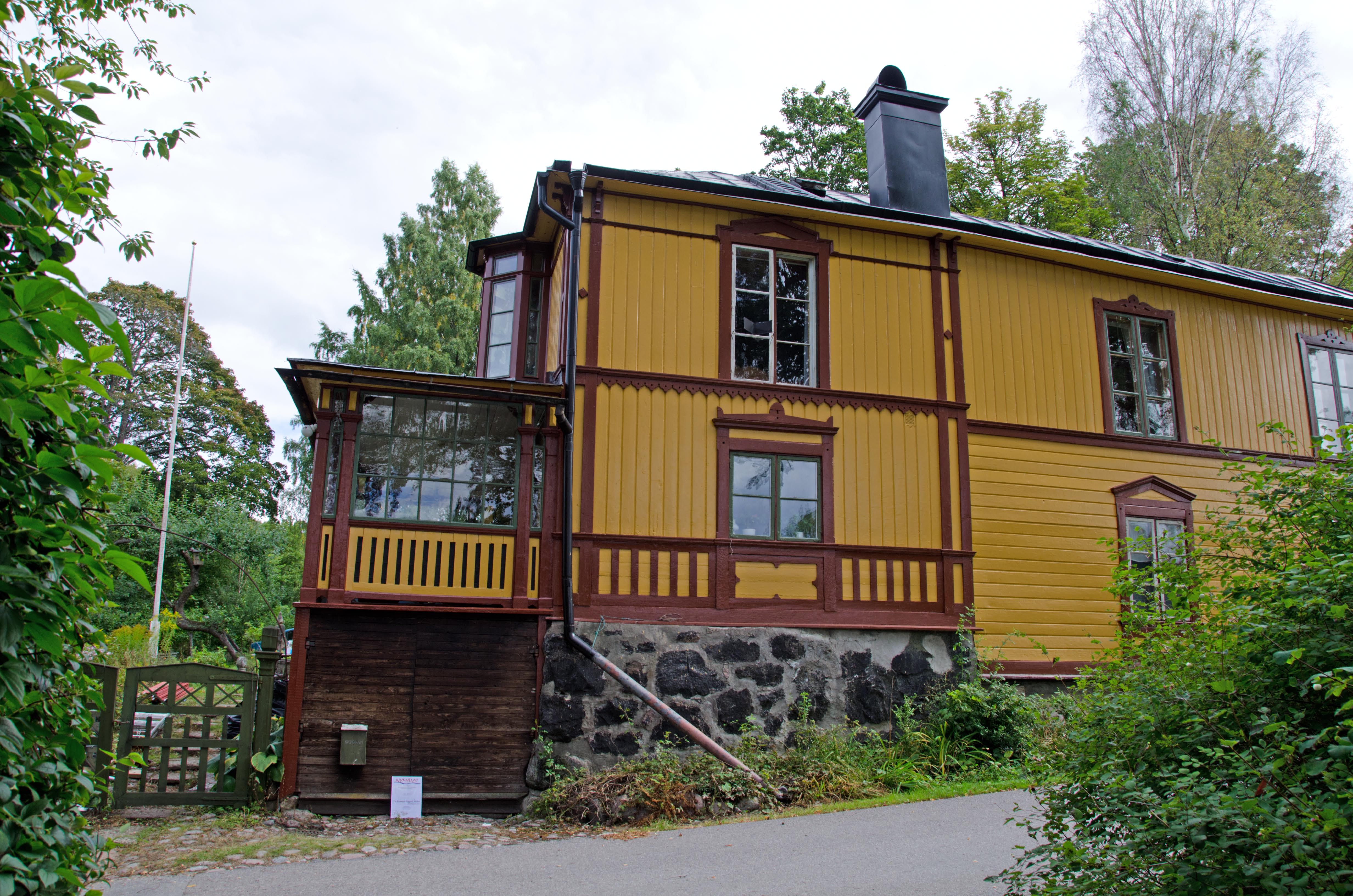 ULRIKSDAL 2 - 3