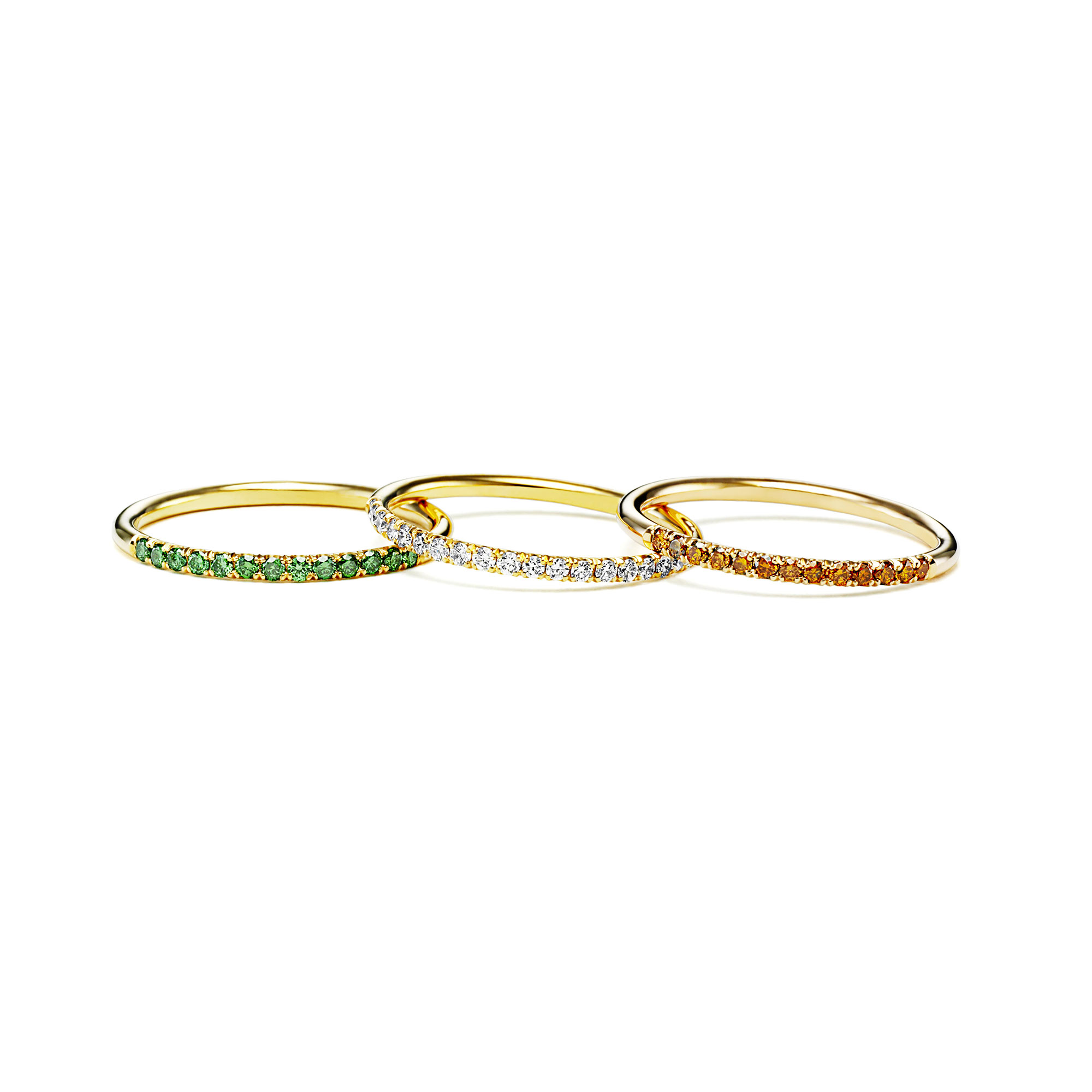 Stackring rund skena med diamanter