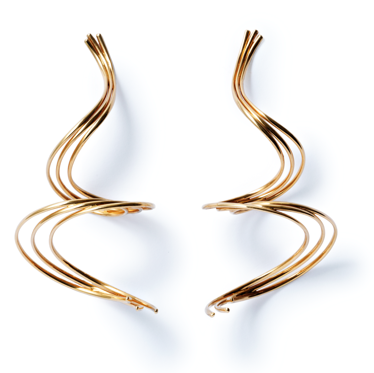 Golden curls earrings in gold