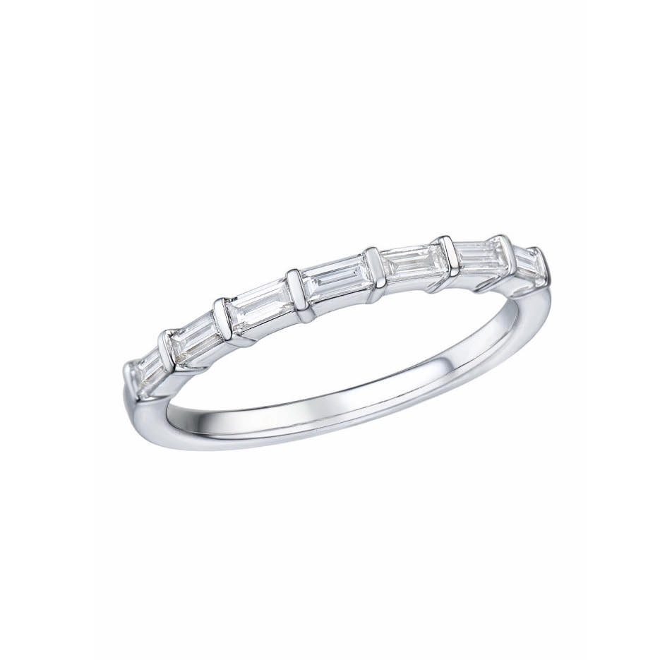 Baguette cut diamond ring