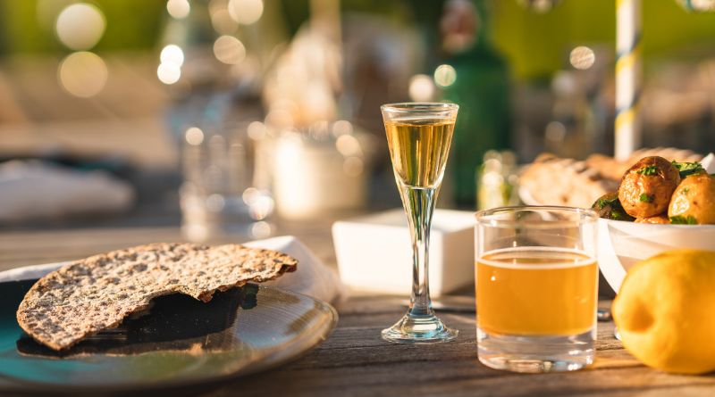 Bästa ölen och snapsen till midsommar
