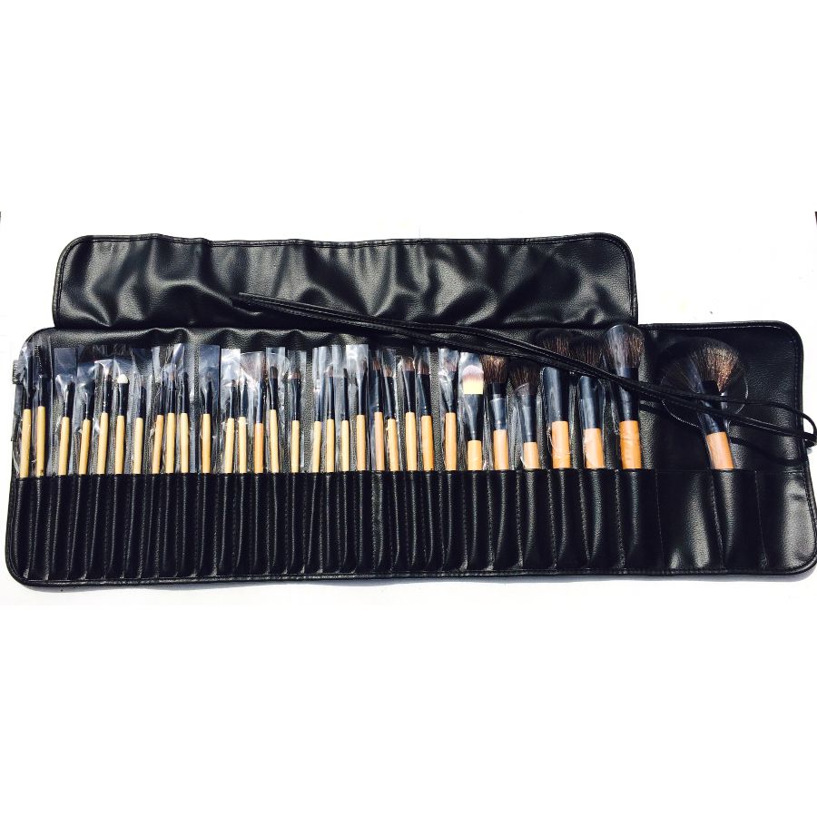 32 st. Sminkborstar i Riktig Bamboo - London Pride Cosmetics