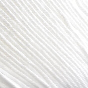 Merc. 8/4 Virkgarn 200 gr. på nystan - Vit