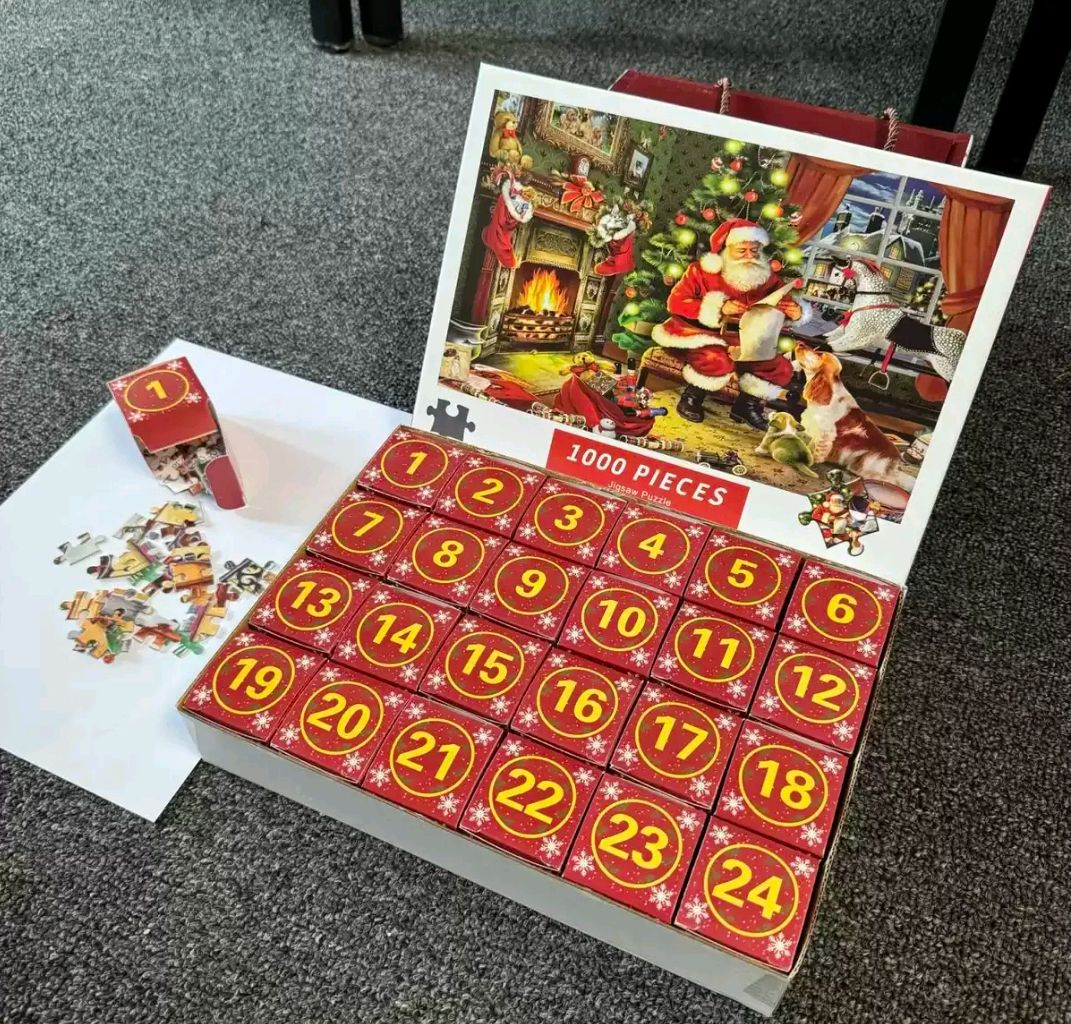 2 st. Super Juligt motiv Adventskalender 2026, Santa 1000 pusselbitar, julkalender pussel - 8