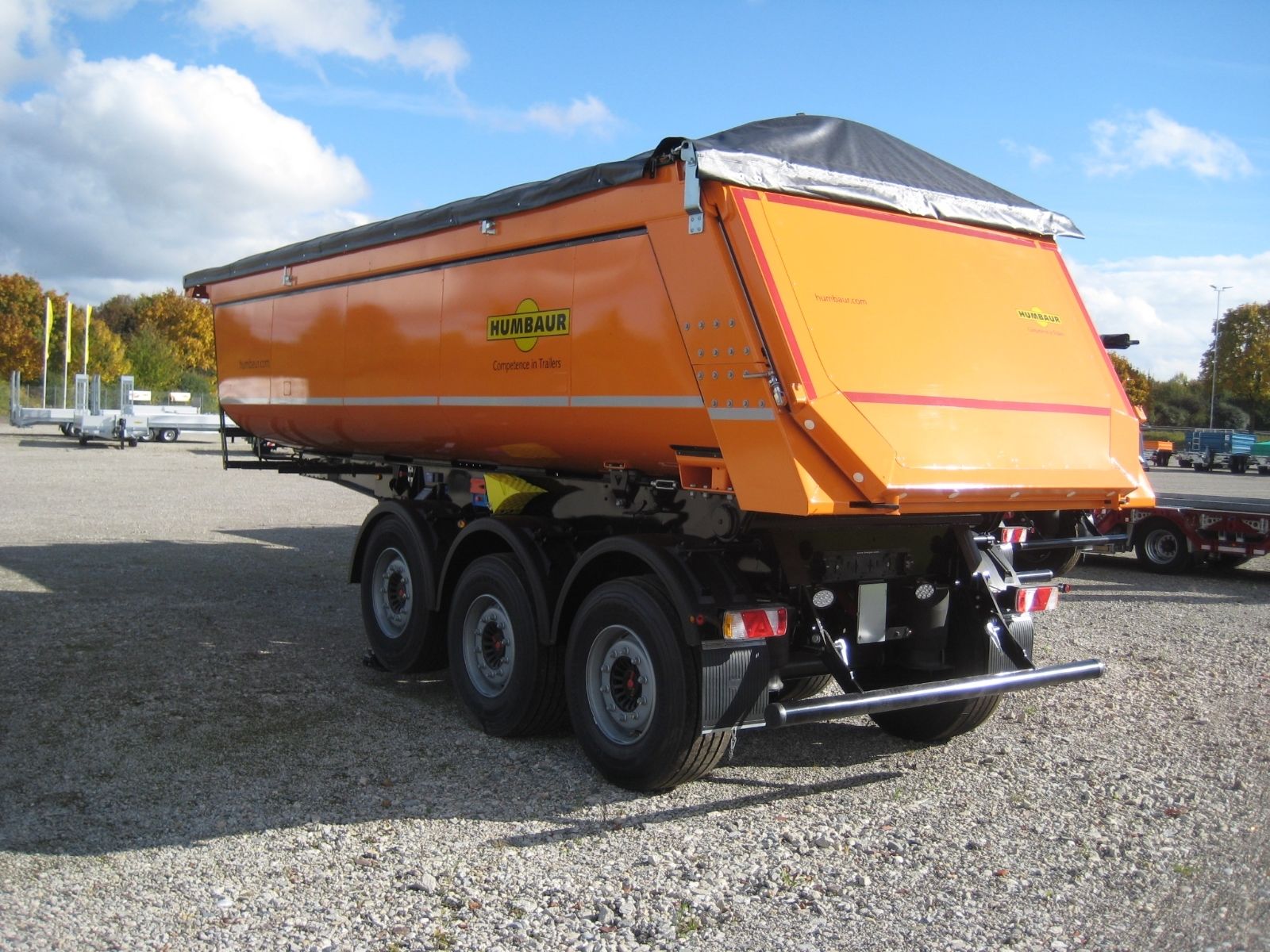 Tipp trailer - 3