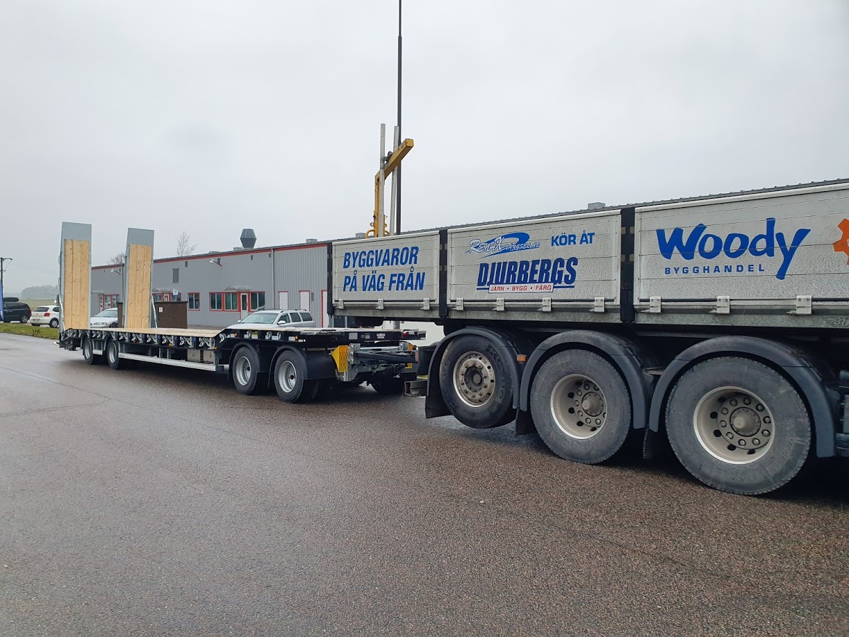 12m  Humbaur Maskintrailer 