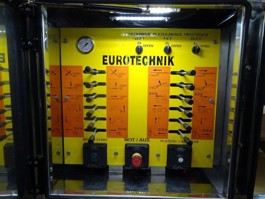 ET-V 12002 - 27