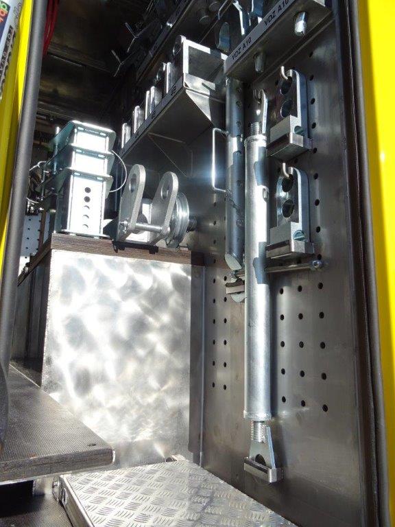 ET-V 12002 - 37