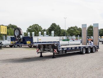 12,6m  Humbaur Maskintrailer 