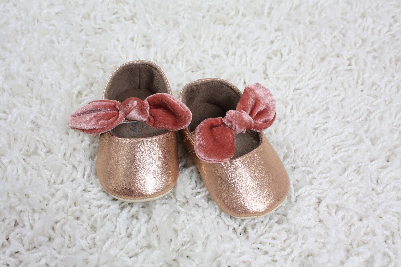 pink shoes for baby girl