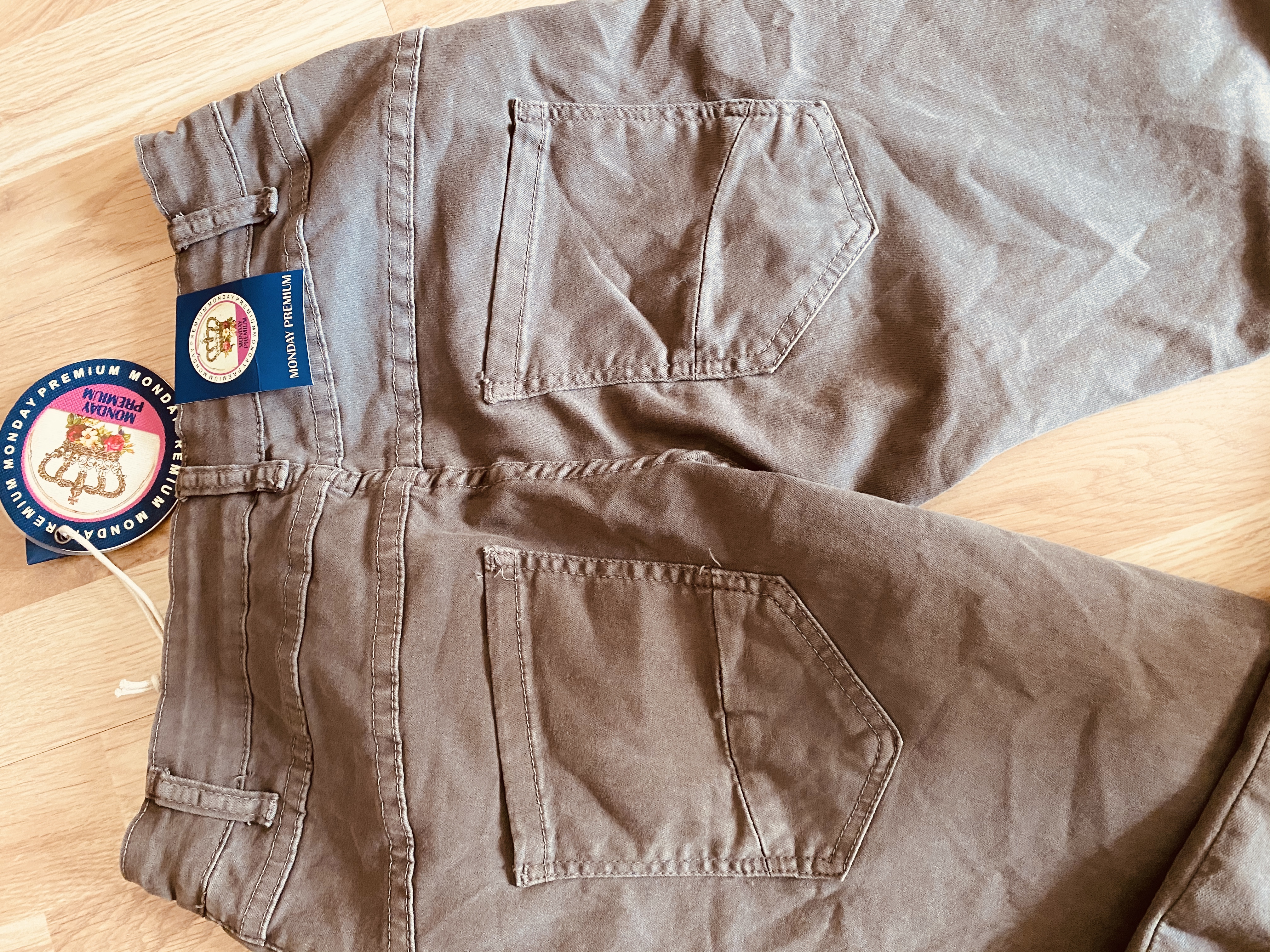 Monday Jeans Bruna - 4