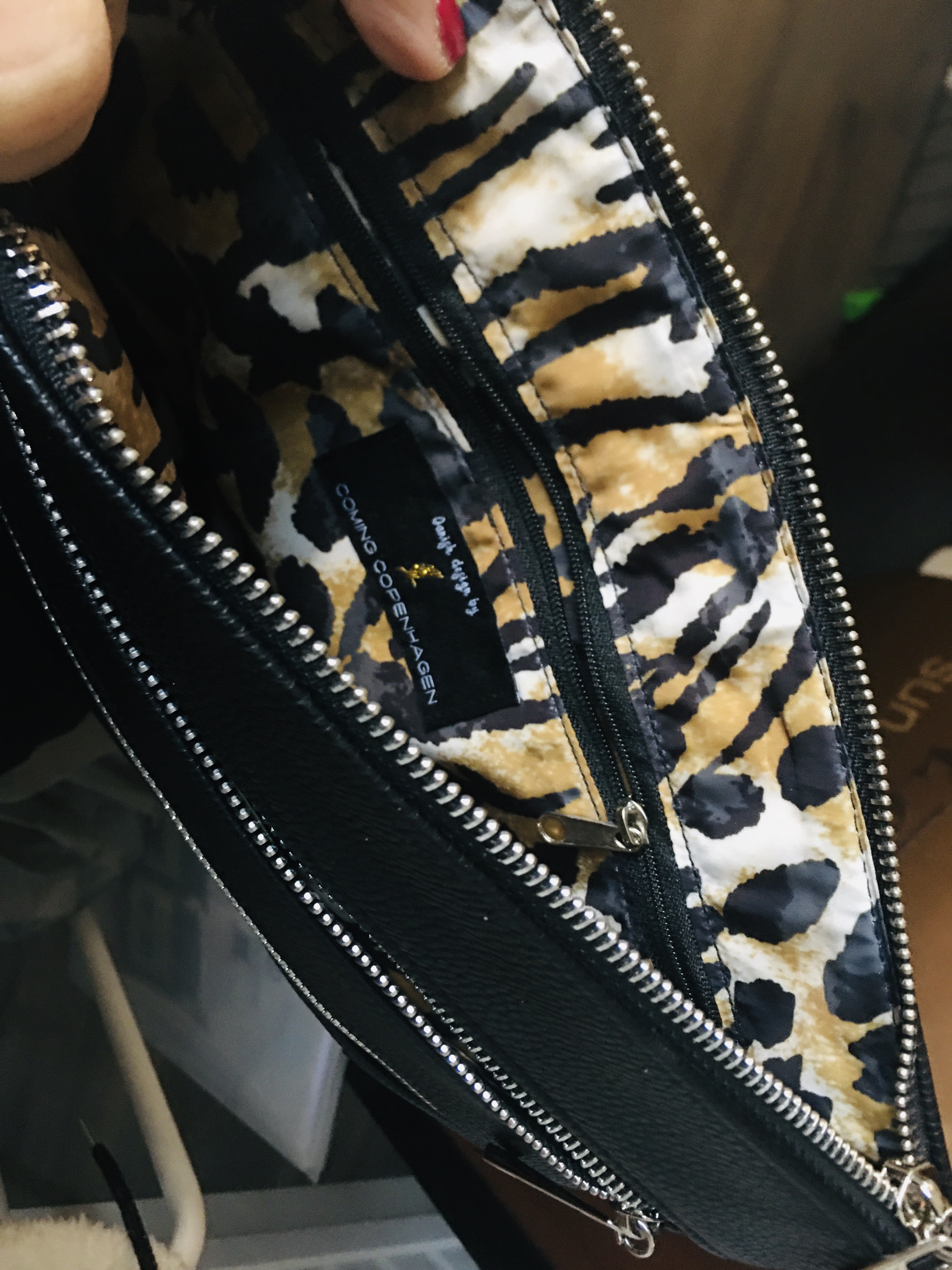 Crossbody bag - 2