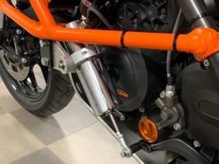Kliktronic elektroniskt växling  via knappar på styret.  - 10