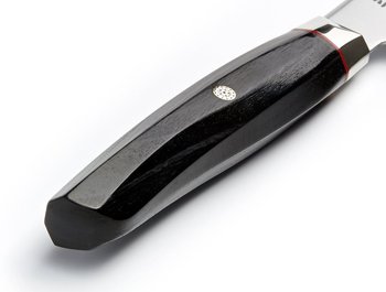 Gyuto Mcusta/Zanmai ZRB 21 cm, svart