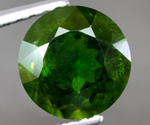 Granate Demantoid