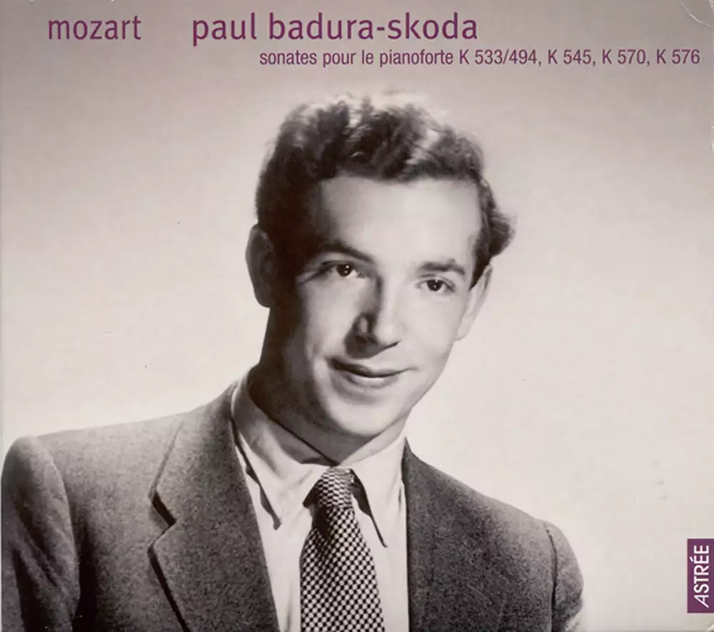 Mozart, W.A.: Piano Sonatas Nos. 15-18