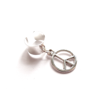 Ear cuff med peacetecken