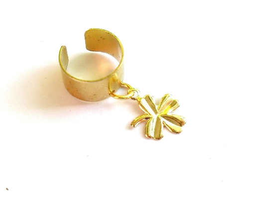 Ear cuff med fyrklöver