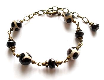 Armband med dzi agat