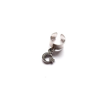 Ear cuff med måne och stjärna
