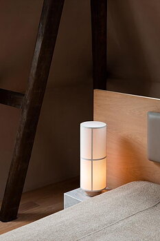 HASHIRA TABLE LAMP - Audo
