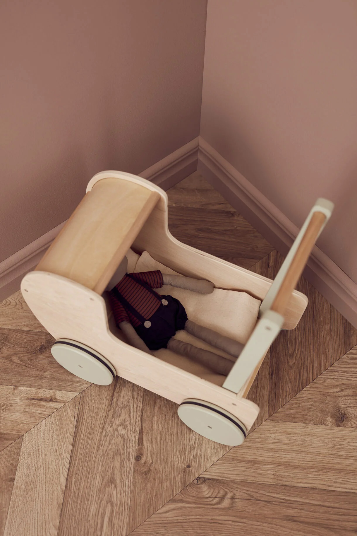Dockvagn i trä Kids Concept - 3