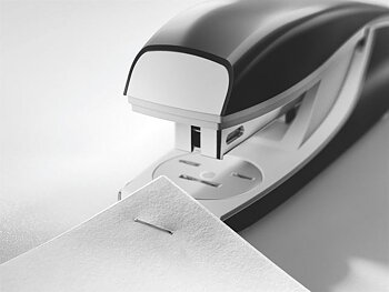 Häftapparat LEITZ 5502 30 ark blå