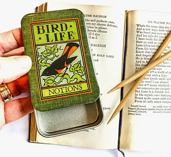 Firefly Notes : Bird Notions Tin - Ask för smått Medium